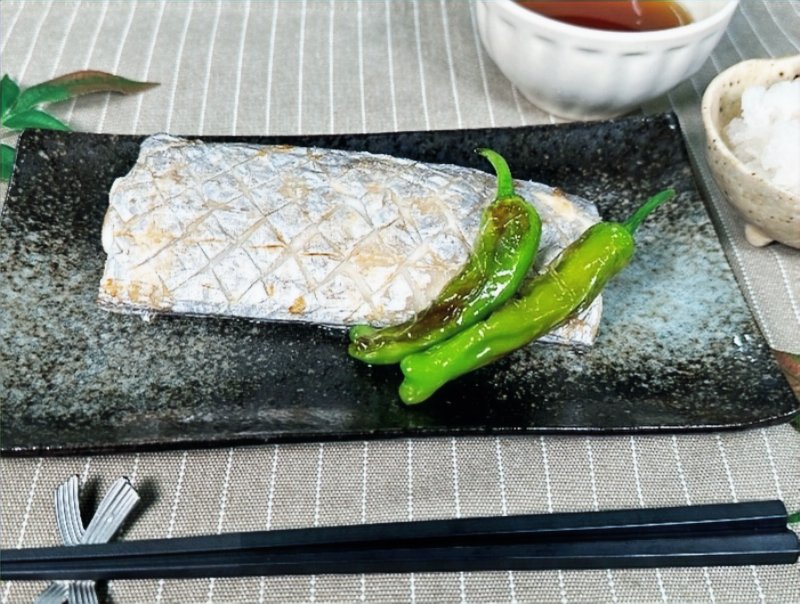  【食材：タチウオ】太刀魚の塩焼き　～土佐酢おろし～【動画】
